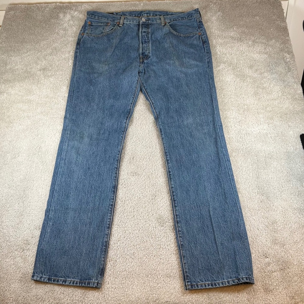 VTG Levis 501 Original Fit Jeans Mens 38x32 Blue Medium Wash Button Fly Straight